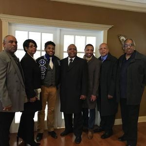 Meet your Posher, Ronald